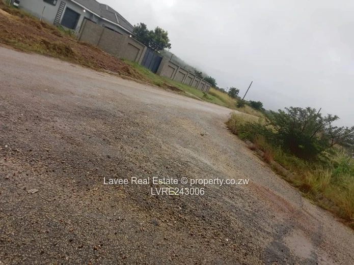 1500m² Corner Stand in Clipsham — Near New Homes (Sole Mandate)