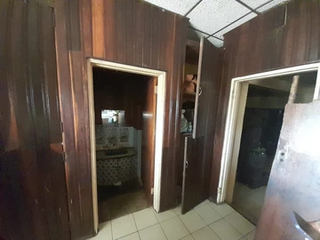 Shop & Retail Property