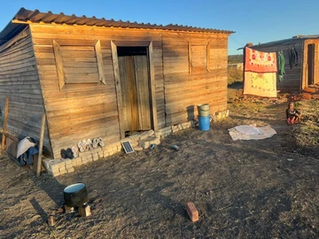 Stands & Residential Land