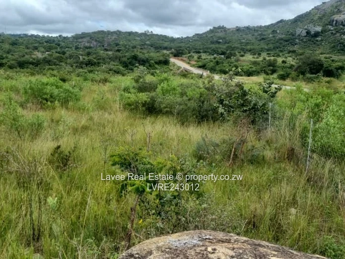 Rusape 2069 m² Commercial Land with Granite Outcrops (Sole Mandate)