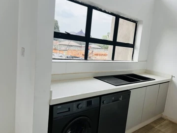 Charming 3-Bedroom Townhouse in Borrowdale with Borehole!