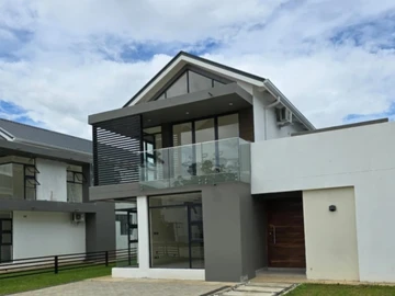 13 Unit Townhouse Complex