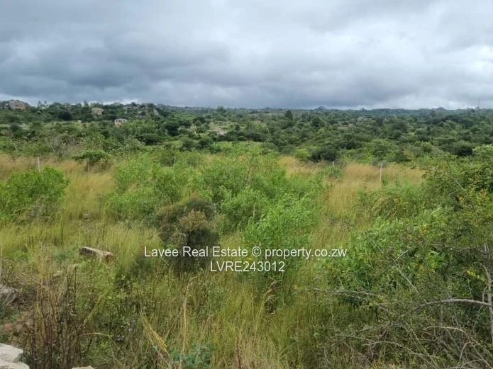 Rusape 2069 m² Commercial Land with Granite Outcrops (Sole Mandate)